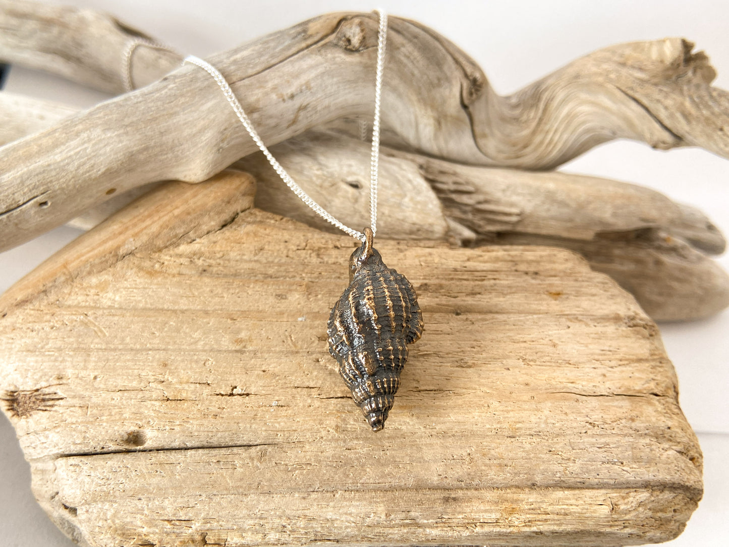 Pendant: Triton shell