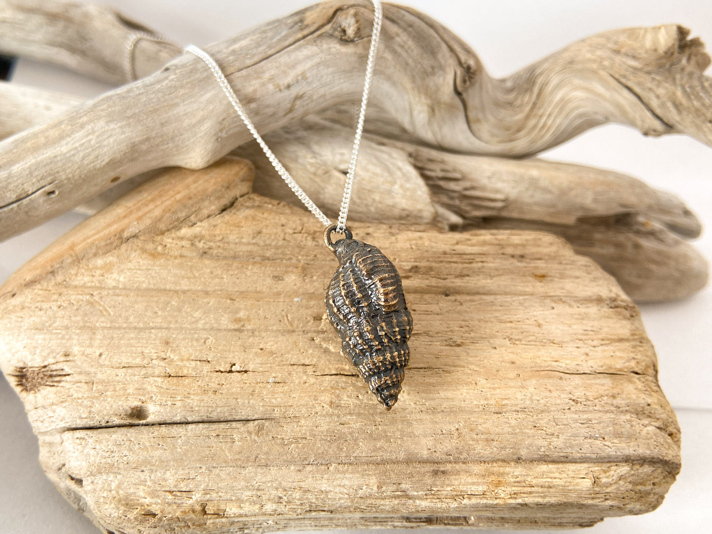 Pendant: Triton shell